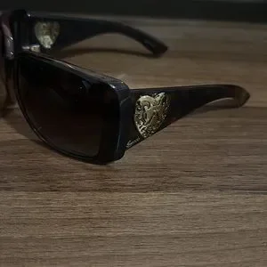 Gucci Brown Tortoise GG 3057/S Heart Crest Rectangle Sunglasses Gucci | Accessories | Gucci Brown Tortoise Gg 357s Heart  main image 2